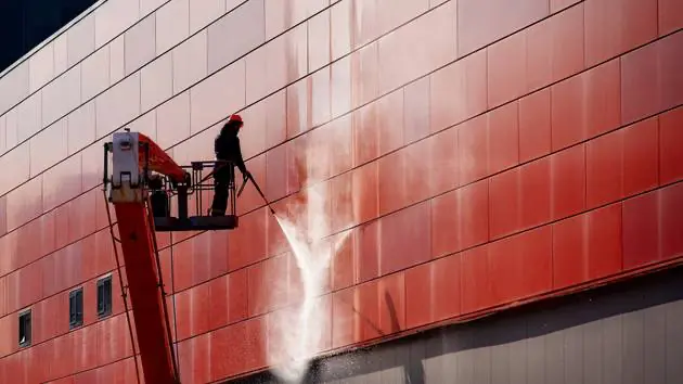 Fassadenreinigung Bild